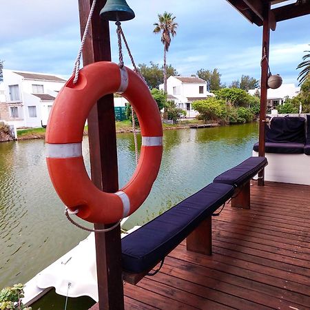 Admiralty Bed & Breakfast Muizenberg Buitenkant foto